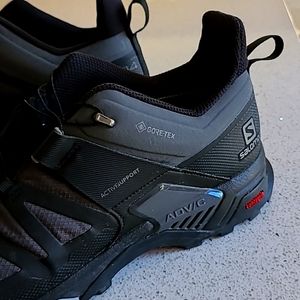 Men Saloman Gore-Tex X Ultra 04